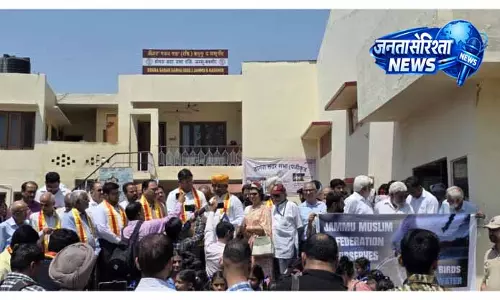 DSS के 24वें दिवस ने बढ़ाई जनता में जल और पक्षी संरक्षण की चेतना DSS के 24वें दिवस ने बढ़ाई जनता में जल और पक्षी संरक्षण की चेतना