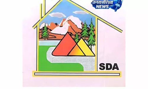 सोनमर्ग में सफाई और सुरक्षा के लिए SDA ने कड़ा कदम उठाया सोनमर्ग में सफाई और सुरक्षा के लिए SDA ने कड़ा कदम उठाया
