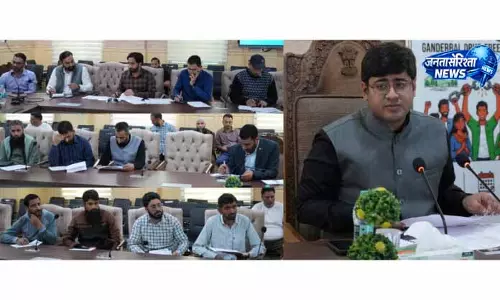 लंबित म्यूटेशनों के अद्यतनीकरण पर DC ने जताई संतोषजनक प्रगति