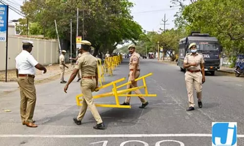 तमिलनाडु चुनाव: मतगणना दिवस पर चेन्नई में सुरक्षा के लिए 22,000 पुलिसकर्मियों की तैनाती तमिलनाडु चुनाव: मतगणना दिवस पर चेन्नई में सुरक्षा के लिए 22,000 पुलिसकर्मियों की तैनाती
