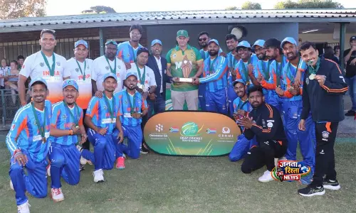 भारत की बधिर क्रिकेट टीम ने T20I सीरीज़ 3-0 से जीती; दक्षिण अफ्रीका के खिलाफ ODI सीरीज़ 2-0 से अपने नाम की भारत की बधिर क्रिकेट टीम ने T20I सीरीज़ 3-0 से जीती; दक्षिण अफ्रीका के खिलाफ ODI सीरीज़ 2-0 से अपने नाम की