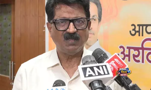 पुणे रेप-मर्डर केस को लेकर शिवसेना (UBT) सांसद अरविंद सावंत ने सरकार पर साधा निशाना पुणे रेप-मर्डर केस को लेकर शिवसेना (UBT) सांसद अरविंद सावंत ने सरकार पर साधा निशाना