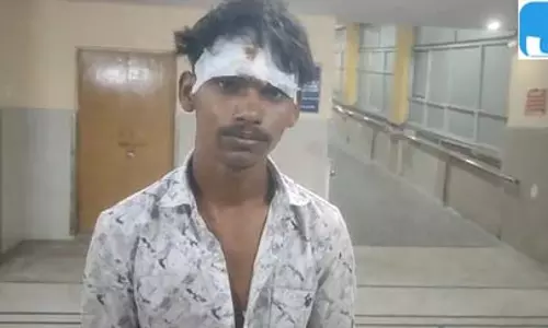 लड़की भगाने को लेकर दो पक्षों में हुई मारपीट, चार लोग घायल लड़की भगाने को लेकर दो पक्षों में हुई मारपीट, चार लोग घायल