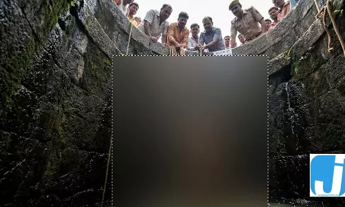 हनुमान जी की मूर्ति चोरी कर कुएं में फेंकी, 30 फीट गहरे कुएं से बरामद हनुमान जी की मूर्ति चोरी कर कुएं में फेंकी, 30 फीट गहरे कुएं से बरामद