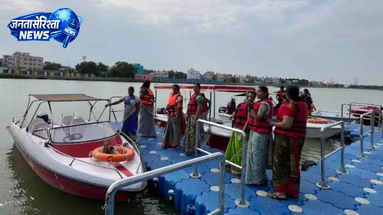 छुट्टियों में Chennai के नौका विहार स्पॉट्स पर बढ़ती भीड़ छुट्टियों में Chennai के नौका विहार स्पॉट्स पर बढ़ती भीड़