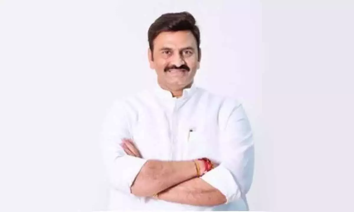 AP के डिप्टी स्पीकर रघुराम कृष्ण राजू ने अकीविडु में राम मंदिर की आधारशिला रखी AP के डिप्टी स्पीकर रघुराम कृष्ण राजू ने अकीविडु में राम मंदिर की आधारशिला रखी