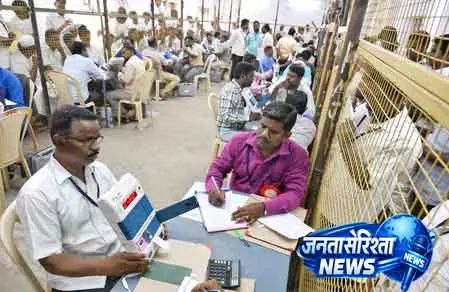 Tamil Nadu चुनाव: नतीजों के लिए 18,000 पुलिसकर्मी ड्यूटी पर Tamil Nadu चुनाव: नतीजों के लिए 18,000 पुलिसकर्मी ड्यूटी पर