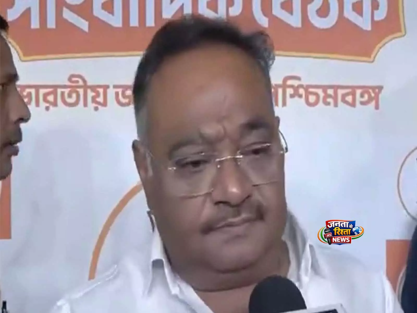 वोट लूटने की कोशिशों के खिलाफ एकजुट हों: मतगणना से पहले बंगाल BJP प्रमुख समिक भट्टाचार्य वोट लूटने की कोशिशों के खिलाफ एकजुट हों: मतगणना से पहले बंगाल BJP प्रमुख समिक भट्टाचार्य