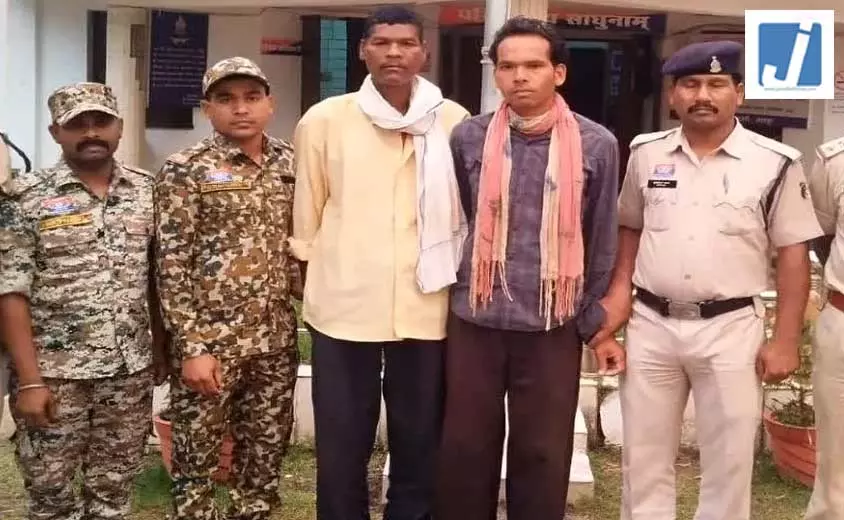 पुलिस का खुलासा: बुजुर्ग की हत्या के दो आरोपी गिरफ्तार, शादी समारोह से लौटते वक्त हुई थी वारदात पुलिस का खुलासा: बुजुर्ग की हत्या के दो आरोपी गिरफ्तार, शादी समारोह से लौटते वक्त हुई थी वारदात