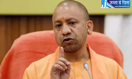 CM योगी कल गोरखपुर को देंगे बड़ी सौगात CM योगी कल गोरखपुर को देंगे बड़ी सौगात