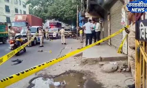 Gurugram हरियाणवी सिंगर फाजिलपुरिया के घर पर हमलावरों ने की फायरिंग Gurugram हरियाणवी सिंगर फाजिलपुरिया के घर पर हमलावरों ने की फायरिंग