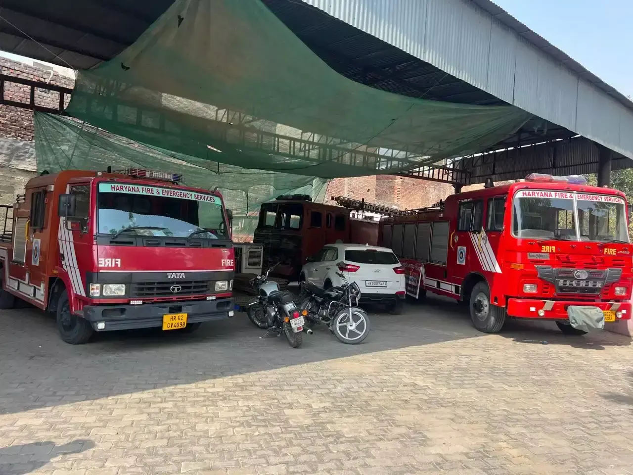 Fatehabad: हड़ताल के चलते फतेहाबाद में अग्नि सुरक्षा संकट Fatehabad: हड़ताल के चलते फतेहाबाद में अग्नि सुरक्षा संकट