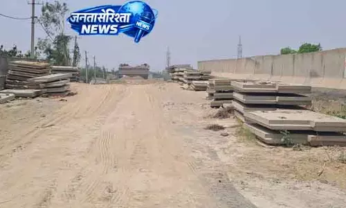 Panipat 7 साल बाद भी मनाना रेलवे ओवरब्रिज में आग लगी Panipat 7 साल बाद भी मनाना रेलवे ओवरब्रिज में आग लगी