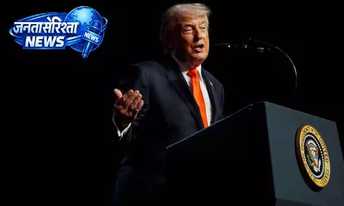 US ने होर्मुज जलडमरूमध्य में फंसे जहाजों को मार्गदर्शन देने की घोषणा की