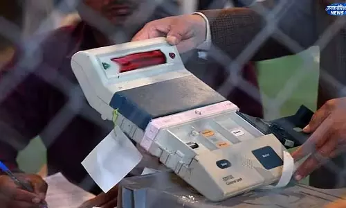 Assam: डिब्रूगढ़ में छह विधानसभा सीटों पर वोटों की गिनती के लिए तैयारियां शुरू हो गई हैं Assam: डिब्रूगढ़ में छह विधानसभा सीटों पर वोटों की गिनती के लिए तैयारियां शुरू हो गई हैं