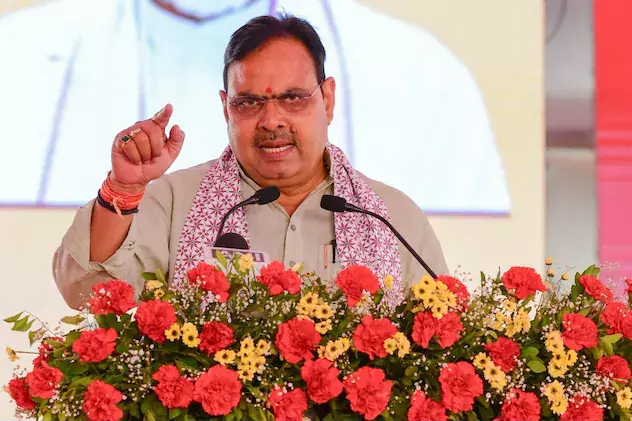 Jaipur: भजनलाल शर्मा के प्रयासों से हरित विकास को मिली रफ्तार Jaipur: भजनलाल शर्मा के प्रयासों से हरित विकास को मिली रफ्तार