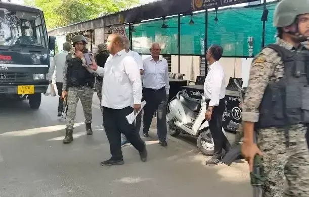 Udaipur: उदयपुर कोर्ट को उड़ाने की धमकी, पुलिस अलर्ट Udaipur: उदयपुर कोर्ट को उड़ाने की धमकी, पुलिस अलर्ट