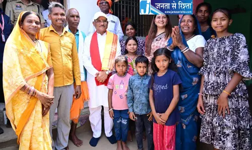 एक ग्रामीण का न्योता, मुख्यमंत्री विष्णुदेव साय का अपनापन