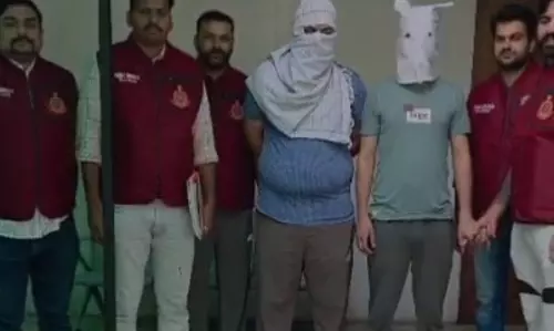 नकली ऑटो पार्ट्स के बड़े रैकेट का भंडाफोड़, दो भाई गिरफ्तार नकली ऑटो पार्ट्स के बड़े रैकेट का भंडाफोड़, दो भाई गिरफ्तार