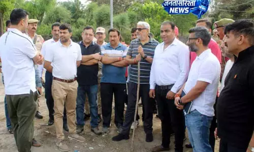 JMC का बनतालाब सफाई अभियान, जलाशय की साफ़-सफाई पर जोर JMC का बनतालाब सफाई अभियान, जलाशय की साफ़-सफाई पर जोर
