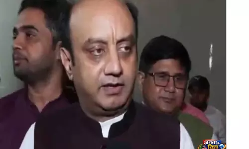 चुनाव रुझानों के बीच BJP मुख्यालय में जश्न, सुधांशु त्रिवेदी ने बंगाल में बढ़त की सराहना की चुनाव रुझानों के बीच BJP मुख्यालय में जश्न, सुधांशु त्रिवेदी ने बंगाल में बढ़त की सराहना की