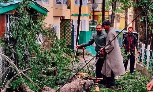 Himachal: बारिश और ओलों के बीच 7 मई तक मौसम अलर्ट Himachal: बारिश और ओलों के बीच 7 मई तक मौसम अलर्ट