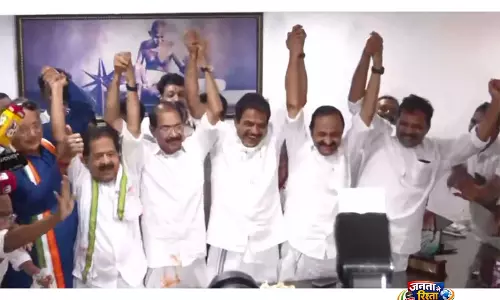 केरल में सत्ता-विरोधी लहर; UDF ने LDF के दशकों पुराने वर्चस्व को खत्म किया