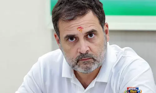 राहुल गांधी ने केरल में जीत के लिए UDF नेताओं और कार्यकर्ताओं को बधाई दी राहुल गांधी ने केरल में जीत के लिए UDF नेताओं और कार्यकर्ताओं को बधाई दी