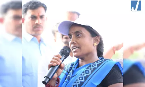 सुशासन तिहार: सरोधी की चौपाल में दिखी बदलाव की कहानी, महतारी वंदन योजना से सशक्त हुई जिंदगी सुशासन तिहार: सरोधी की चौपाल में दिखी बदलाव की कहानी, महतारी वंदन योजना से सशक्त हुई जिंदगी