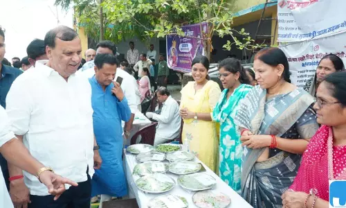 सुशासन सेल्फी बना आकर्षण का केन्द्र, ग्रामीणों को तत्काल मिला लाभ सुशासन सेल्फी बना आकर्षण का केन्द्र, ग्रामीणों को तत्काल मिला लाभ