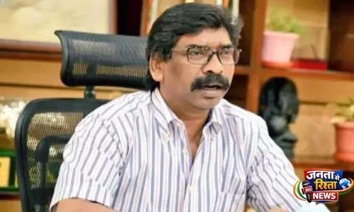 Ranchi: भीषण गर्मी पर सीएम हेमंत सोरेन की समीक्षा बैठक, पेयजल–बिजली–स्वास्थ्य पर सख्त निर्देश Ranchi: भीषण गर्मी पर सीएम हेमंत सोरेन की समीक्षा बैठक, पेयजल–बिजली–स्वास्थ्य पर सख्त निर्देश