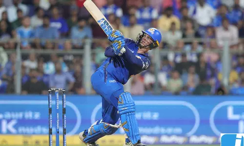 IPL 2026: मुंबई इंडियंस की तेज शुरुआत, बिना विकेट 71 रन