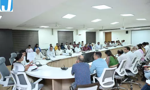 रायपुर में पेयजल आपूर्ति को लेकर महापौर ने दिए सख्त निर्देश रायपुर में पेयजल आपूर्ति को लेकर महापौर ने दिए सख्त निर्देश