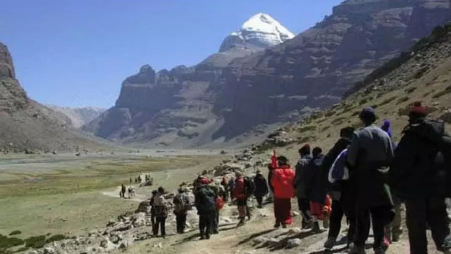 Kailash मानसरोवर यात्रा पर विवाद: लिपुलेख मार्ग को लेकर नेपाल ने जताई आपत्ति Kailash मानसरोवर यात्रा पर विवाद: लिपुलेख मार्ग को लेकर नेपाल ने जताई आपत्ति