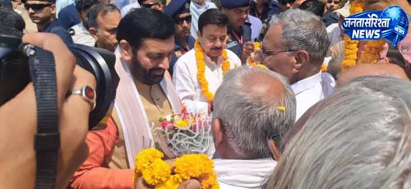 Rewari के गांववाले सीएम सैनी के बाद आयुर्वेदिक इंस्टीट्यूट के पक्ष में Rewari के गांववाले सीएम सैनी के बाद आयुर्वेदिक इंस्टीट्यूट के पक्ष में