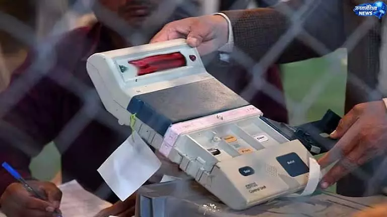 Assam: डिब्रूगढ़ में छह विधानसभा सीटों पर वोटों की गिनती के लिए तैयारियां शुरू हो गई हैं Assam: डिब्रूगढ़ में छह विधानसभा सीटों पर वोटों की गिनती के लिए तैयारियां शुरू हो गई हैं