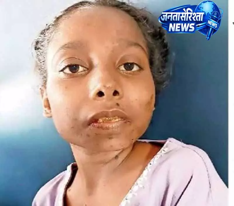 Punjab: नहर के पास घायल नाबालिग लड़की की मिली लावारिस हालत Punjab: नहर के पास घायल नाबालिग लड़की की मिली लावारिस हालत