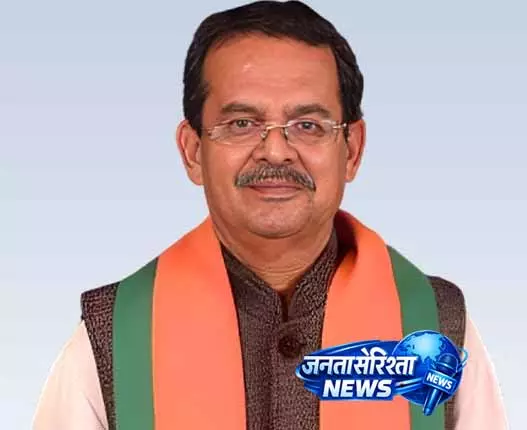 BJP ने वरिष्ठ नेता स्वैन को फिर से पार्टी में शामिल किया BJP ने वरिष्ठ नेता स्वैन को फिर से पार्टी में शामिल किया
