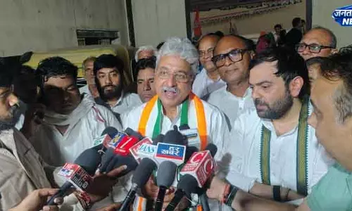 Haryana में रेवाड़ी नगर निगम चुनाव के लिए कांग्रेस ने एकजुटता दिखाई Haryana में रेवाड़ी नगर निगम चुनाव के लिए कांग्रेस ने एकजुटता दिखाई