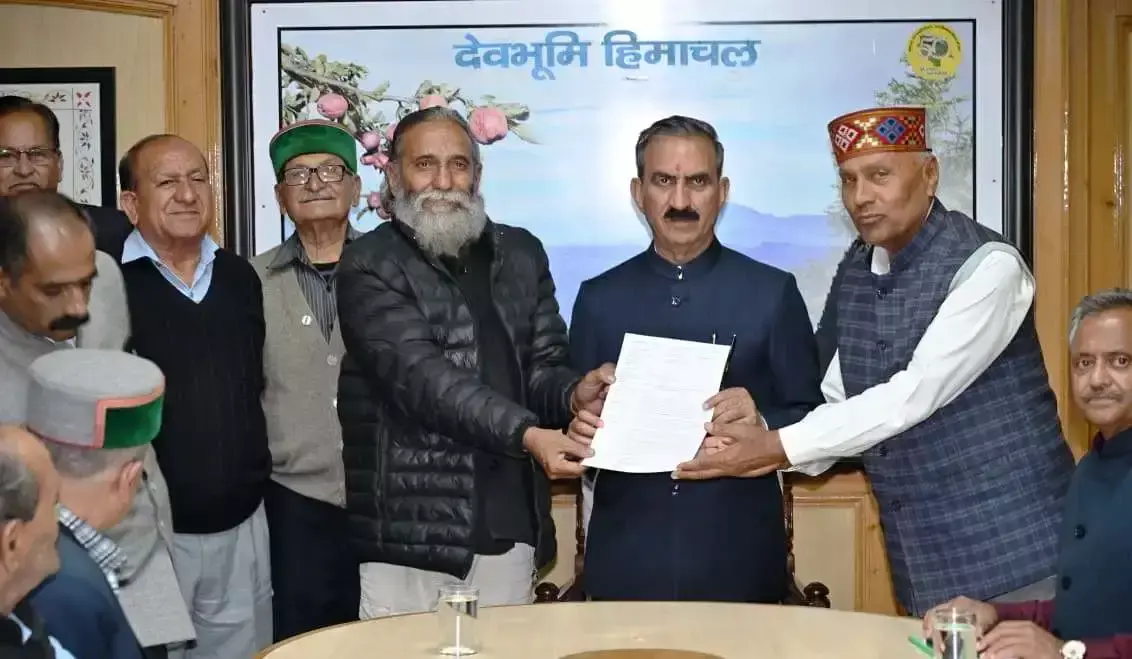 Shimla: पेंशनरों को राहत का संकेत, मांगों पर विचार Shimla: पेंशनरों को राहत का संकेत, मांगों पर विचार