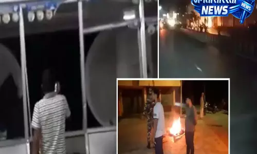 Delhi: चुनाव के बाद TMC ने सिलीगुड़ी ऑफिस में आगजनी और तोड़फोड़ का जिम्मा BJP पर डाला.. Delhi: चुनाव के बाद TMC ने सिलीगुड़ी ऑफिस में आगजनी और तोड़फोड़ का जिम्मा BJP पर डाला..