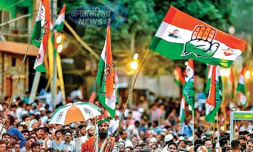 विधानसभा चुनाव नतीजों के बाद विपक्षी गठबंधन में हलचल, Kerala में कांग्रेस की जीत से बदली तस्वीर विधानसभा चुनाव नतीजों के बाद विपक्षी गठबंधन में हलचल, Kerala में कांग्रेस की जीत से बदली तस्वीर