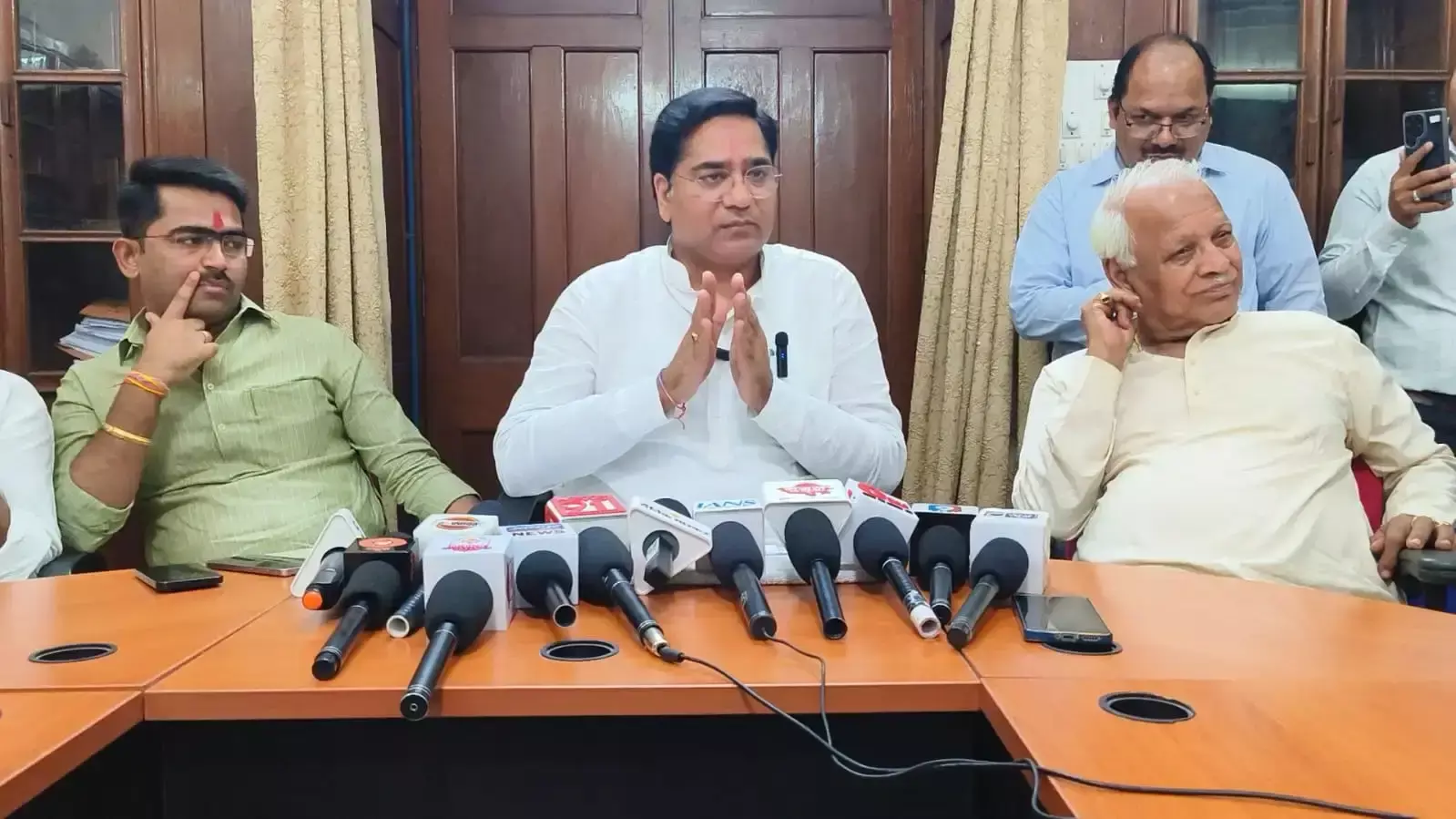 Udaipur: समय पर काम पूरा करने के निर्देश, गुणवत्ता से समझौता नहीं Udaipur: समय पर काम पूरा करने के निर्देश, गुणवत्ता से समझौता नहीं