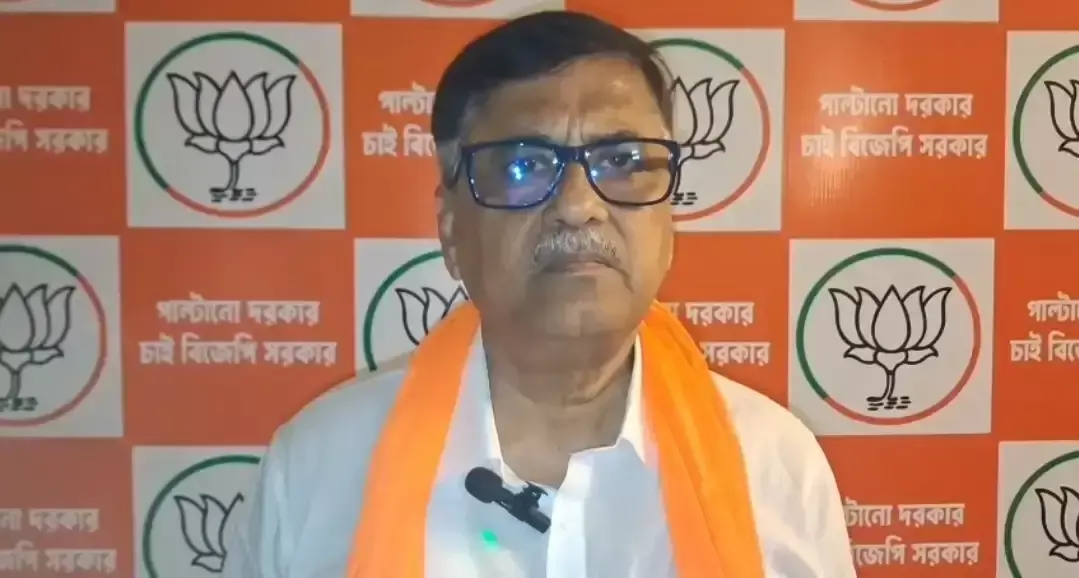 Hooghly: श्रीरामपुर में भास्कर को नवचेतना का प्रतीक माना गया Hooghly: श्रीरामपुर में भास्कर को नवचेतना का प्रतीक माना गया