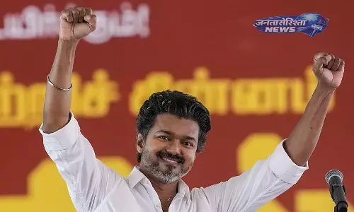 तमिलनाडु: सरकार गठन पर TVK का दावा, विजय ने राज्यपाल को लिखा पत्र