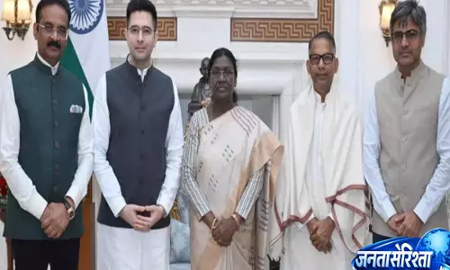 I am the next target: राघव चड्डा ने राष्ट्रपति मुर्मू को पंजाब में बदले की राजनीति की जानकारी दी I am the next target: राघव चड्डा ने राष्ट्रपति मुर्मू को पंजाब में बदले की राजनीति की जानकारी दी