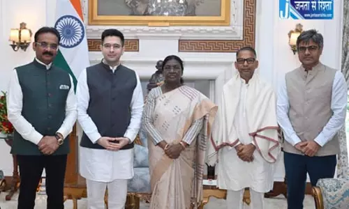 राष्ट्रपति से मिले राघव चड्ढा