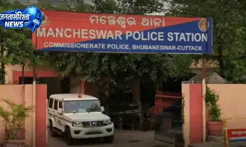 Baripada बस के कुचलने से बच्चे की मौत Baripada बस के कुचलने से बच्चे की मौत