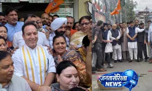 Jammu में भाजपा के समर्थकों ने जीत का जश्न और उत्साह फैलाया