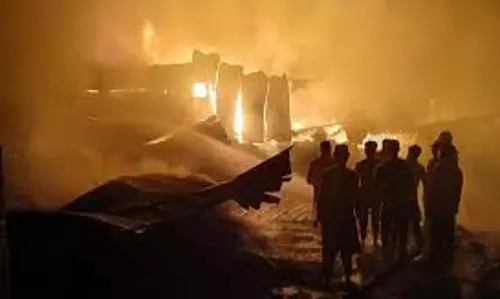 Haridwar: गोदाम में लगी आग पर कई घंटे बाद पाया गया काबू